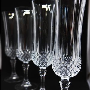 Crystal Glasses Wine/Champagne glasses Deep Cut Crystal Qty: 4 NEW
